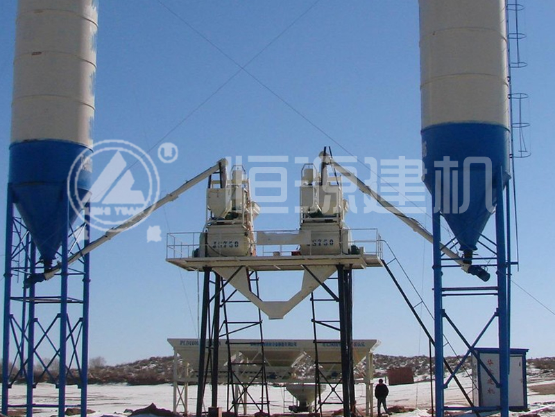建一個750攪拌站多少錢?750的攪拌機多少錢?能攪多少方料,?